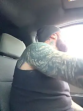 Beardedtattood live sex cam