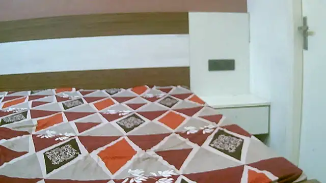 ragini_m_m_s's cam snapshot