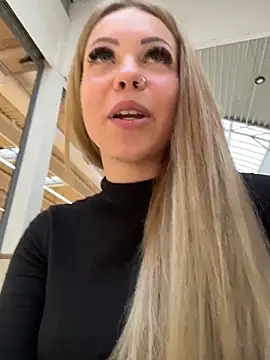 KittyMissyX live sex cam