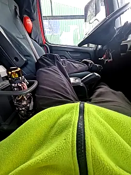 Smartzy76's cam snapshot