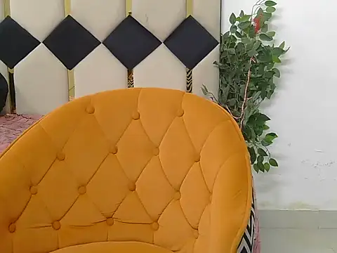 Its-ishikaa's cam snapshot