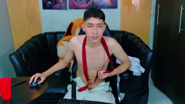 Kygo_Williams live sex cam