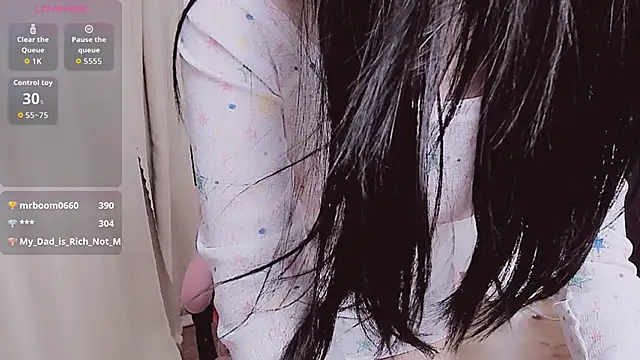 Miu-999 live sex cam