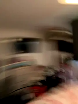 Sophia-Squirts-UK's cam snapshot