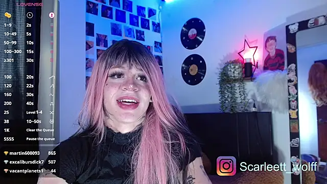 scarleettwolff live sex cam