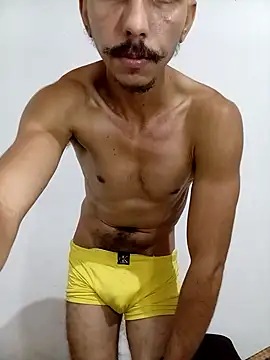 MagrinhoSaradoo live sex cam