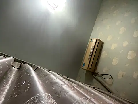 xiuchun100 live sex cam