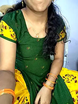 Telugu-Rowdy-pilla live sex cam