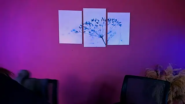 mia_starrr_'s cam snapshot