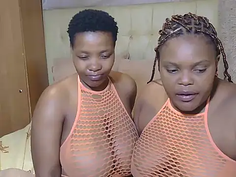 Twin_lovers's cam snapshot