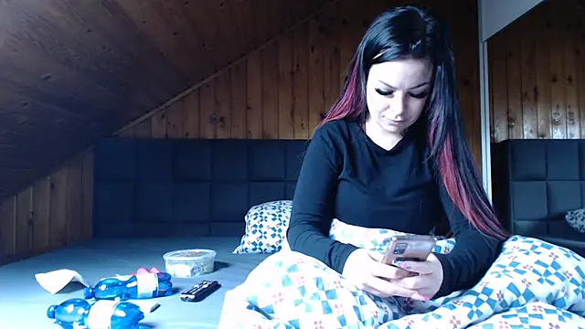 BoeseMoni1998's cam snapshot