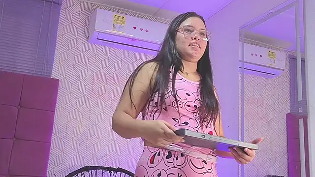 Lidianis_333's cam snapshot