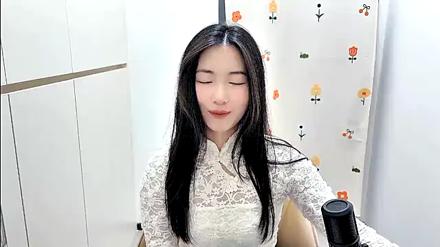 xixi-baobao's cam snapshot