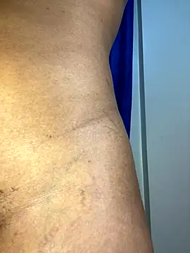 bigbooobs3's cam snapshot