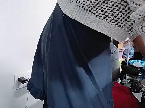 JeniLynh9x's cam snapshot