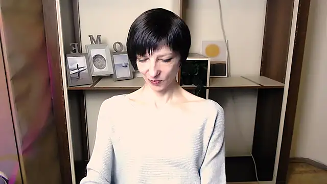 _AngeliaFlow_'s cam snapshot