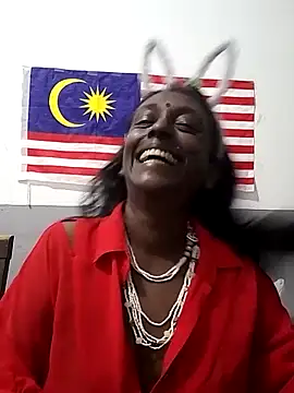 mamakarma1403's cam snapshot