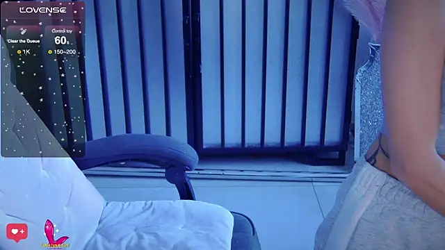 miss-adixia's cam snapshot