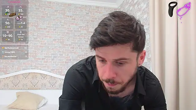 JonahShaw live sex cam