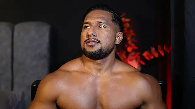 CallumMuscle live sex cam