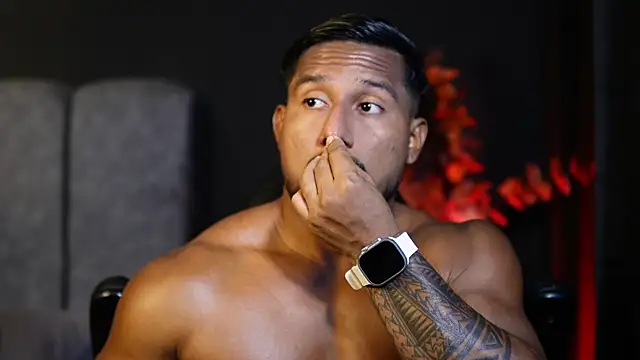 CallumMuscle live sex cam