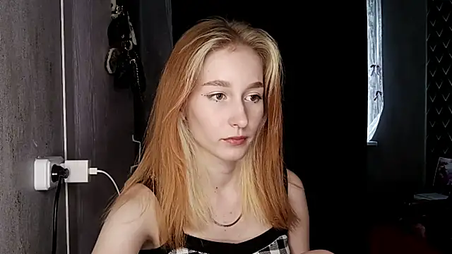 LisaKacitaa's cam snapshot