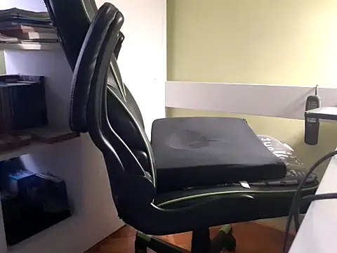 feathersify's cam snapshot