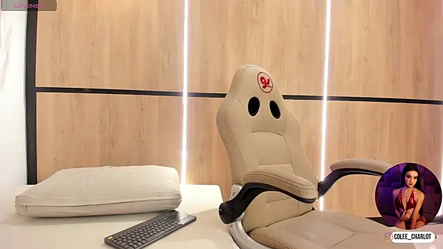 charlotte_colee live sex cam