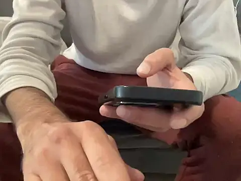 4small4inchlol's cam snapshot