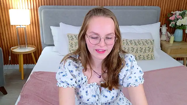 MadisonSmitt's cam snapshot