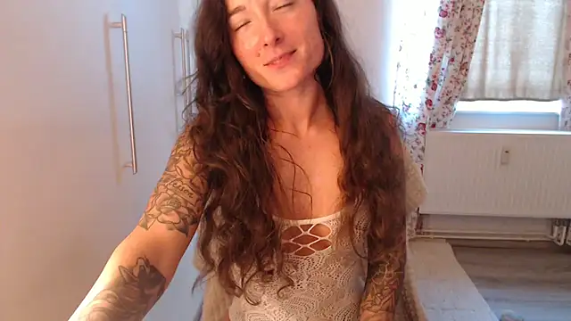 Davinja live sex cam