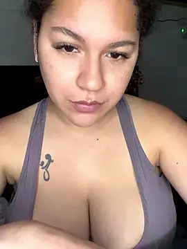 Lolavenezia live sex cam