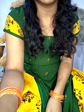 Telugu-Rowdy-pilla live sex cam