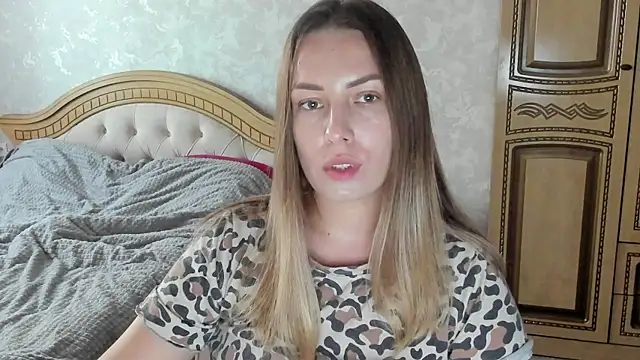 Mia_shy1's cam snapshot