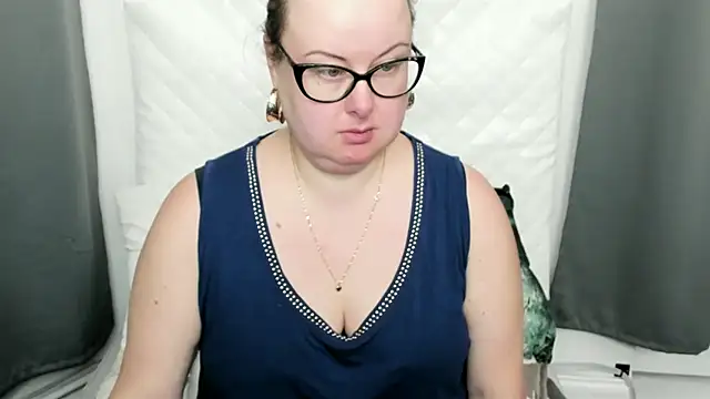 dirtyBonnie's cam snapshot