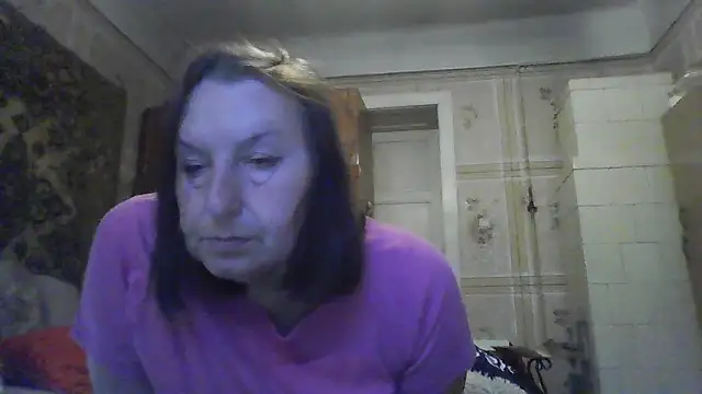 AnnaLive570's cam snapshot