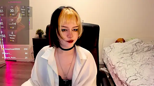 LiyaLuna's cam snapshot