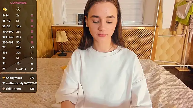 JinnyMcie's cam snapshot