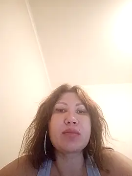 ROXOLANAA_SEXY live sex cam