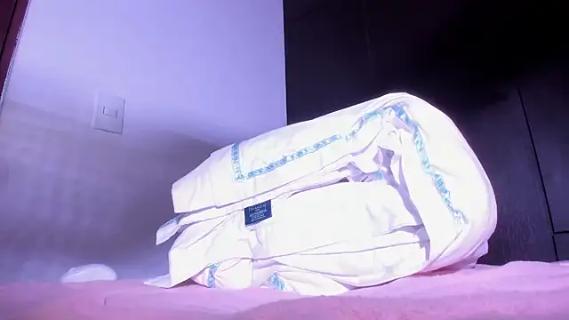 Electric_bae live sex cam