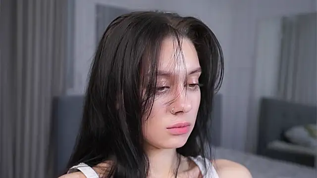 MarvisKuhIo's cam snapshot