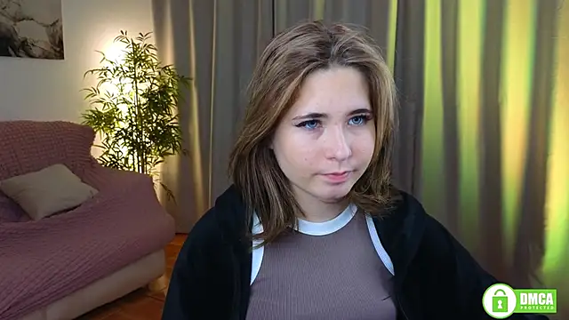 Inessa_Holiday's cam snapshot