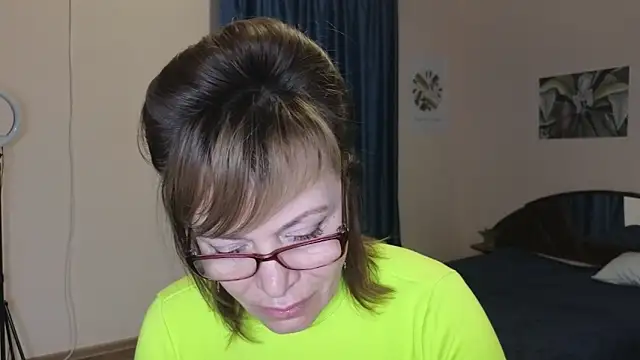 Miss_Moren's cam snapshot