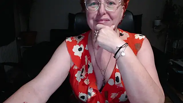 JoannaAndNeighbour's cam snapshot