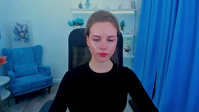 MileyWings's cam snapshot