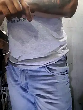 hecwil8 live sex cam