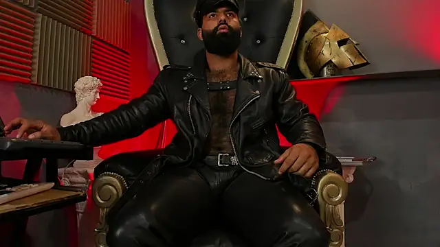 BeardAndrew live sex cam