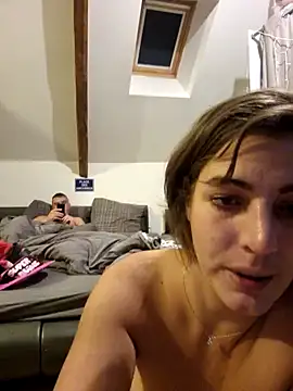 LoLa-69-X live sex cam