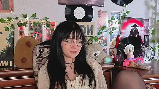 BereniceBattersby live sex cam