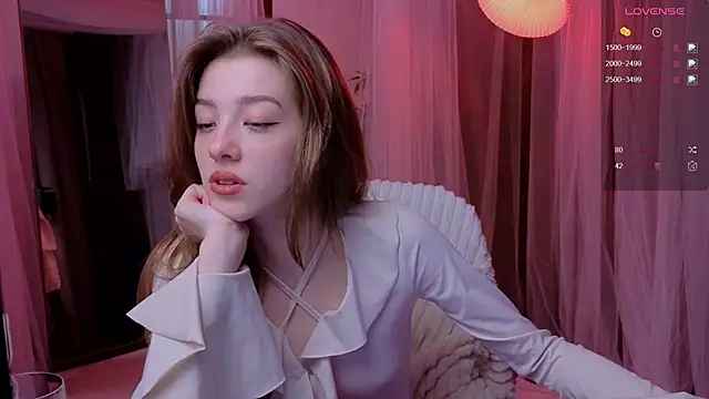 AstraMist live sex cam